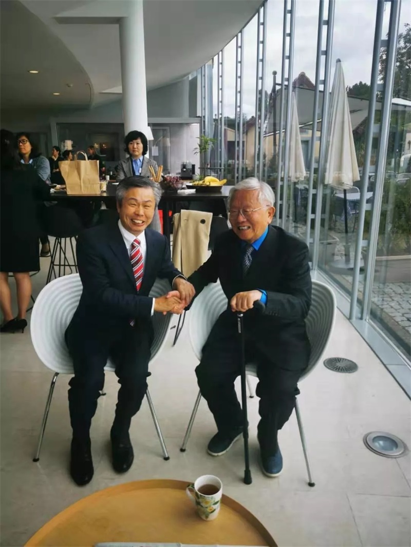 维多利亚老品牌vic(中国集团)官方网站